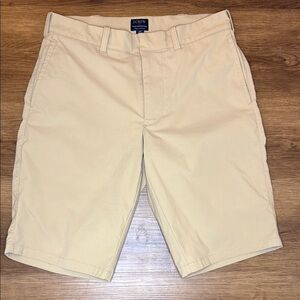 J. Crew Flex Revington Tan Khaki Stretch Flat Front 10.5” Inseam Men’s 30 Shorts